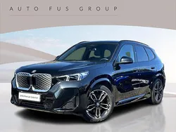 Czarny szafir metalizowany Używany 2024 BMW iX1 Comfort Edition SUV | 199 900 zł