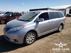 Szary (metalik) Używany 2017 Toyota Sienna Minivan | 48 000 zł