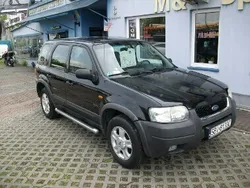 Bordowy Używany 2003 Ford Maverick SUV | 9000 zł