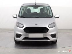 Srebrny Używany 2019 Ford Tourneo Courier Minivan | 34 999 zł (Uczciwa cena)