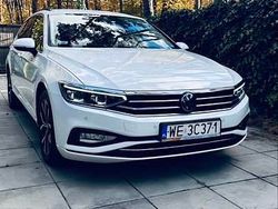 Biały Używany 2021 VW Passat Kombi | 96 500 zł (Drogi)