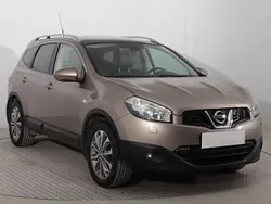 Beżowy Używany 2013 Nissan Qashqai +2 SUV | 28 499 zł (Dobra cena)