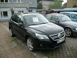 Czarny Używany 2009 VW Tiguan SUV | 36 900 zł