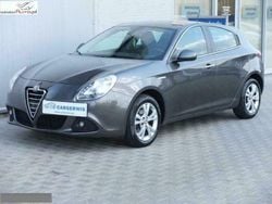 Szary (metalik) Używany 2011 Alfa Romeo Giulietta Hatchback | 47 900 zł