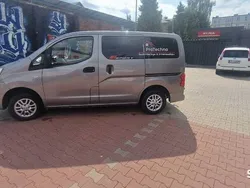 Używany 2010 Nissan NV200 Van | 16 000 zł