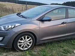 Szary Używany 2013 Hyundai i30 Hatchback | 16 500 zł (Uczciwa cena)