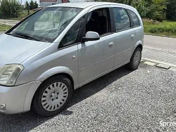 Srebrny Używany 2004 Opel Meriva Minivan | 2900 zł (Uczciwa cena)