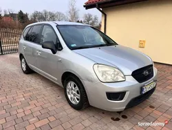 Srebrny Używany 2010 Kia Carens 2 Minivan | 13 000 zł