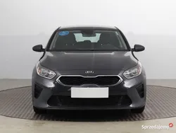Szary Używany 2021 Kia Ceed Hatchback | 45 999 zł (Dobra cena)
