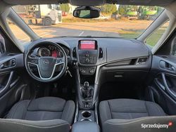 Szary Używany 2014 Opel Zafira Minivan | 28 950 zł (Uczciwa cena)