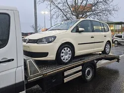 Beżowy Używany 2014 VW Touran Minivan | 10 999 zł