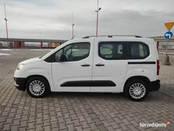 Biały Używany 2021 Toyota Proace Verso City Kombi | 47 900 zł (Uczciwa cena)