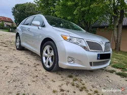 Srebrny Używany 2010 Toyota Venza SUV | 48 500 zł