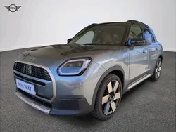 Smokey green metalizowany Używany 2024 Mini Countryman SUV | 194 900 zł