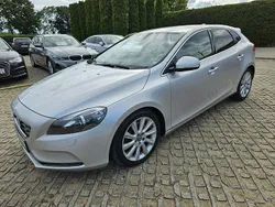 Srebrny Używany 2015 Volvo V40 Kombi | 44 800 zł (Uczciwa cena)