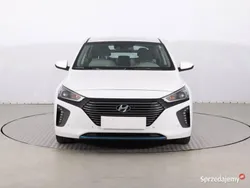 Biały Używany 2018 Hyundai Ioniq Sedan/Limuzyna | 64 999 zł (Dość drogi)
