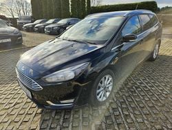 Szary (metalik) Używany 2018 Ford Focus Kombi | 27 500 zł (Super Cena)
