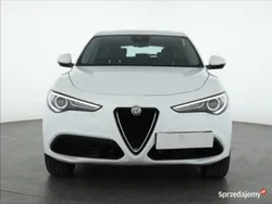 Biały Używany 2017 Alfa Romeo Stelvio SUV | 91 999 zł (Uczciwa cena)
