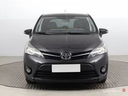Czarny Używany 2014 Toyota Verso Minivan | 36 999 zł (Dobra cena)