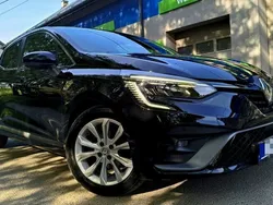 Czarny (metalik) Używany 2021 Renault Clio V Hatchback | 56 500 zł (Uczciwa cena)