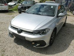 Srebrny Używany 2024 VW Polo Hatchback | 46 900 zł