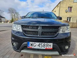 Czarny Używany 2013 Dodge Journey SUV | 29 400 zł
