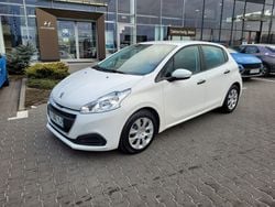 Biały Używany 2018 Peugeot 208 Hatchback | 30 900 zł (Uczciwa cena)
