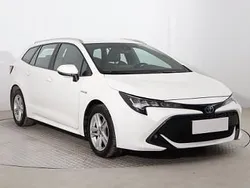Biały Używany 2020 Toyota Corolla Kombi | 74 999 zł (Dobra cena)