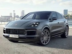 Quarzite grey metallic Używany 2022 Porsche Cayenne Turbo SUV | 479 900 zł