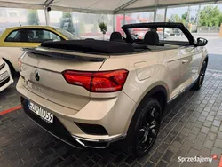 Używany 2021 VW T-Roc SUV | 87 700 zł (Uczciwa cena)