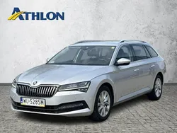 Srebrny (metalik) Używany 2021 Skoda Superb Kombi | 83 700 zł (Dobra cena)