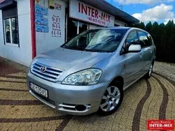 Inny kolor Używany 2003 Toyota Avensis Verso Minivan | 6600 zł
