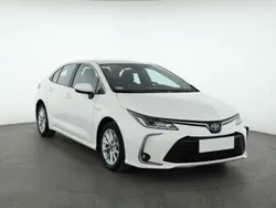 Biały Używany 2019 Toyota Corolla Sedan/Limuzyna | 72 999 zł (Uczciwa cena)