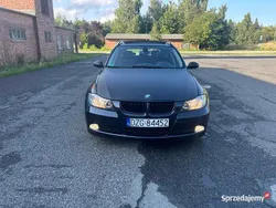 Granatowy Używany 2006 BMW 320 Kombi | 17 990 zł (Uczciwa cena)