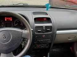 Niebieski Używany 2004 Renault Clio II Hatchback | 3000 zł (Dobra cena)