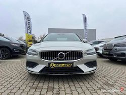 Srebrny Używany 2020 Volvo S60 Sedan/Limuzyna | 105 000 zł