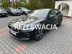 Czarny Używany 2020 Volvo V60 R-Design Kombi | 90 000 zł (Uczciwa cena)