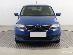 Niebieski Używany 2018 Skoda Rapid Hatchback | 34 999 zł (Uczciwa cena)