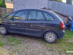 Czarny Używany 2006 Citroën Xsara Picasso Minivan | 6500 zł