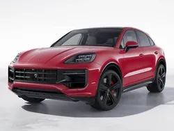 Carmine red Nowe 2024 Porsche Cayenne GTS SUV | 834 337 zł