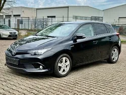 Czarny Używany 2019 Toyota Auris Hatchback | 38 900 zł