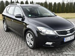 Czarny Używany 2010 Kia Ceed 2 Kombi | 15 900 zł (Uczciwa cena)