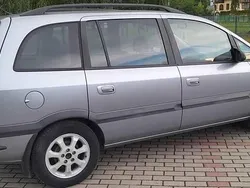 Używany 2004 Opel Zafira Minivan | 4400 zł (Uczciwa cena)
