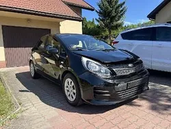 Czarny Używany 2016 Kia Rio Hatchback | 21 500 zł