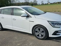 Biały Używany 2023 Renault Mégane GrandTour Kombi | 47 999 zł