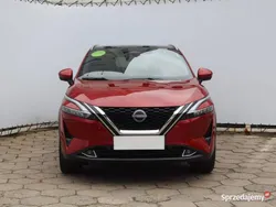 Bordowy Używany 2023 Nissan Qashqai SUV | 124 999 zł