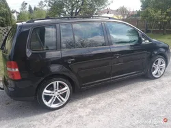 Czarny Używany 2005 VW Touran Minivan | 13 700 zł (Dość drogi)