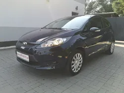 Niebieski ciemny Używany 2011 Ford Fiesta Hatchback | 17 900 zł (Uczciwa cena)