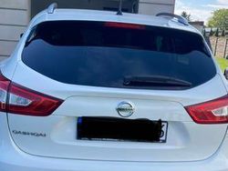 Biały Używany 2016 Nissan Qashqai SUV | 53 000 zł (Uczciwa cena)