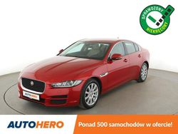Czerwony Używany 2015 Jaguar XE Sedan/Limuzyna | 47 900 zł (Uczciwa cena)